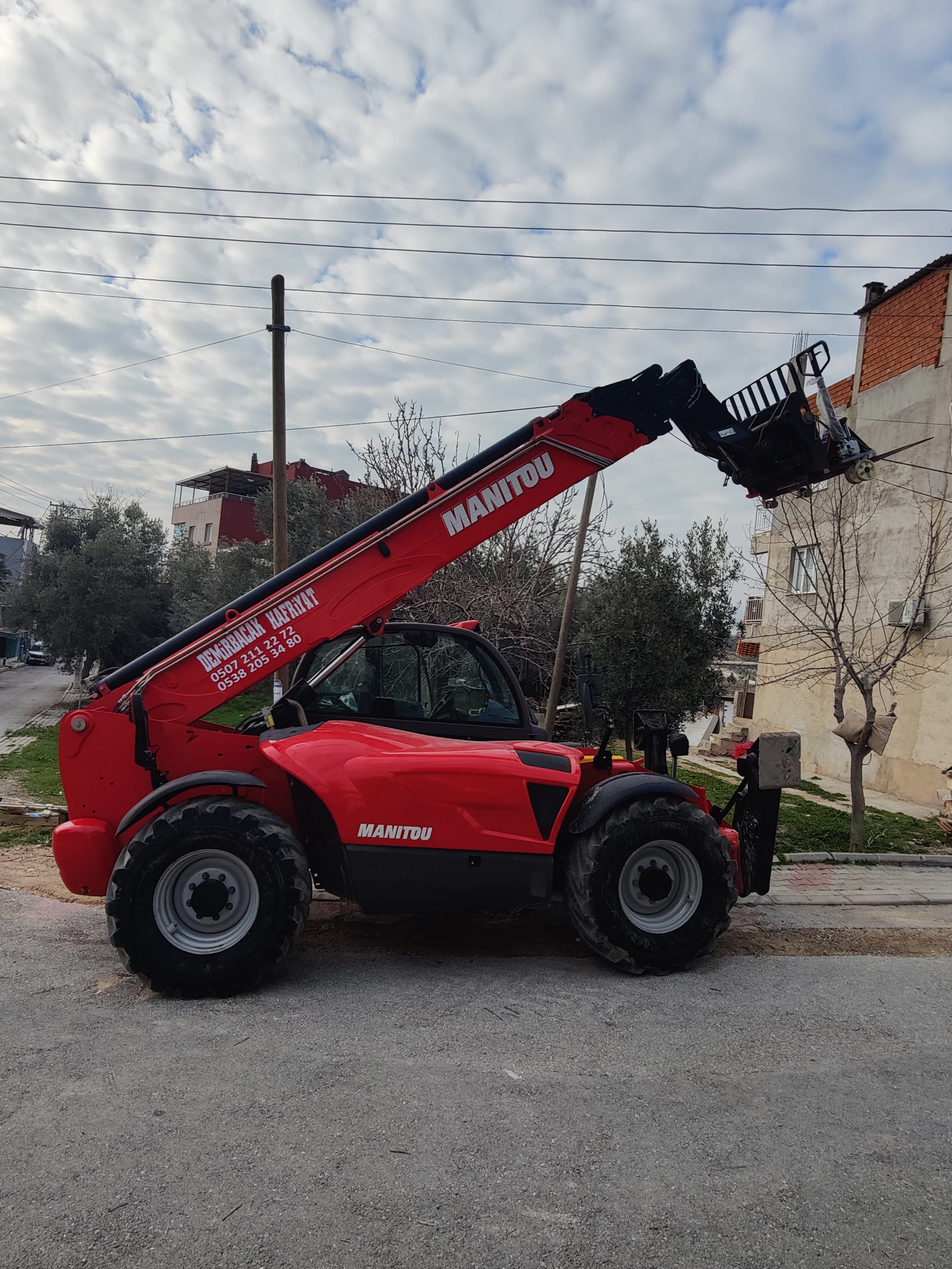 İzmir Manitou kiralama şantiye görüntüsü 4